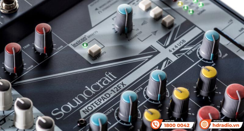 Bàn Mixer Soundcraft Notepad 12FX