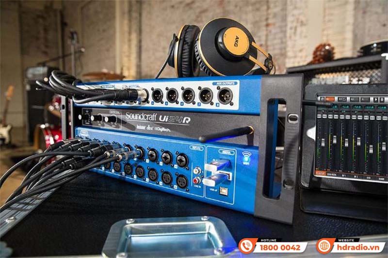 Mixer Kỹ Thuật Số Soundcraft UI24R