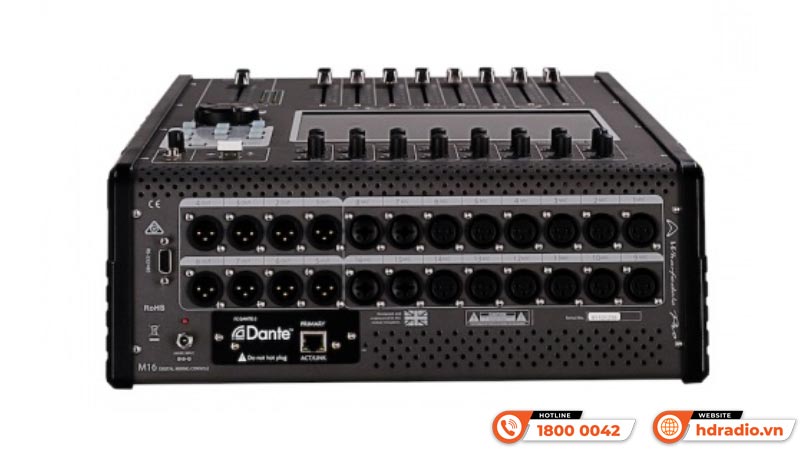 Bàn Mixer Wharfedale M16