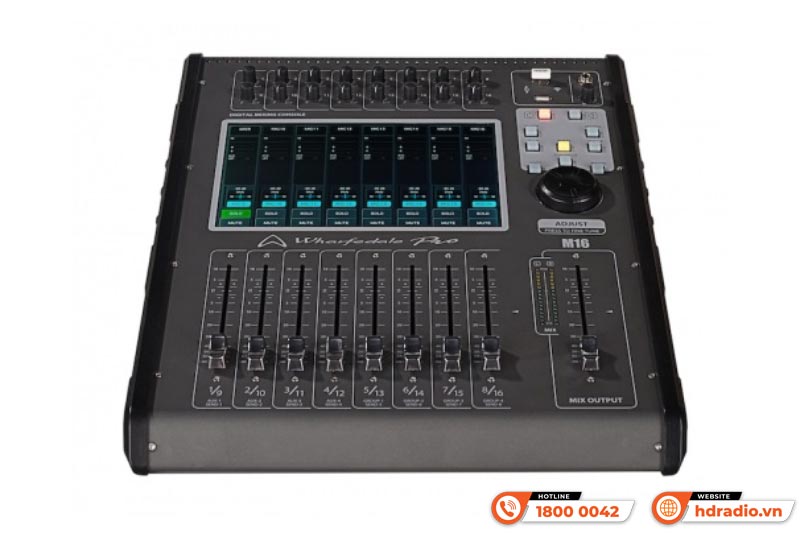 Bàn Mixer Wharfedale M16