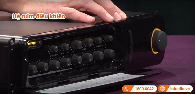 Giao diện bàn mixer Behringer Euroroom MA6000M