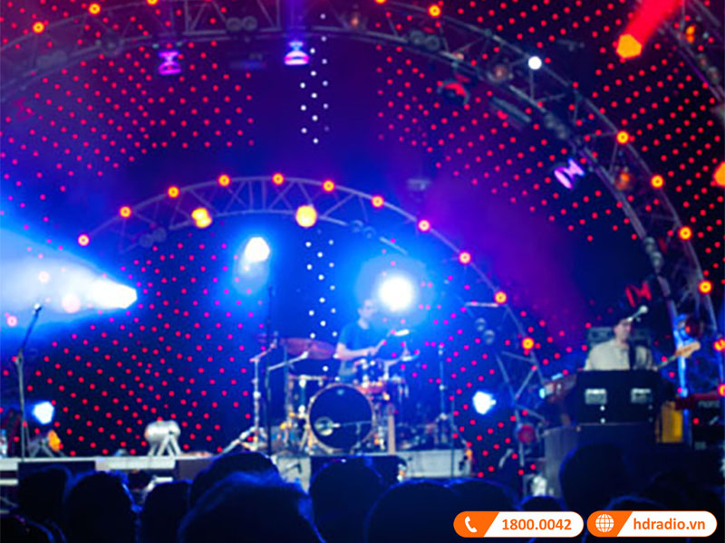 Công suất mạnh mẽ, xử lý dễ dàng