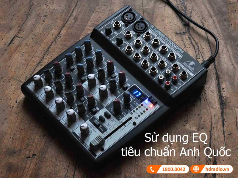 Behringer XENYX 1002FX