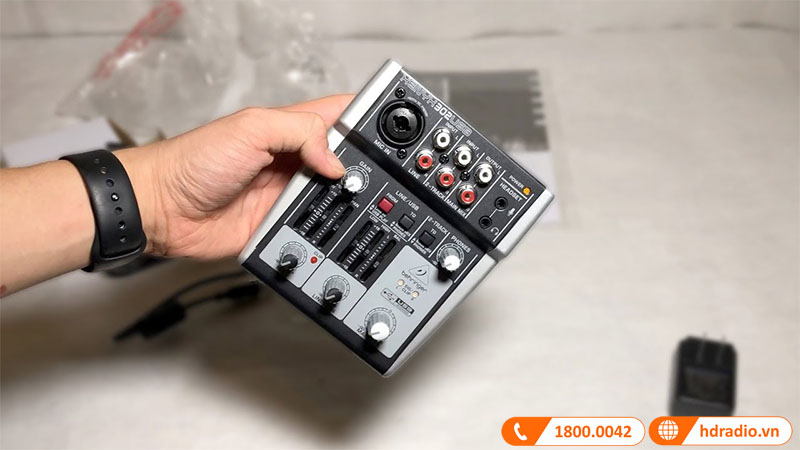 Kiểu dáng siêu nhỏ gọn