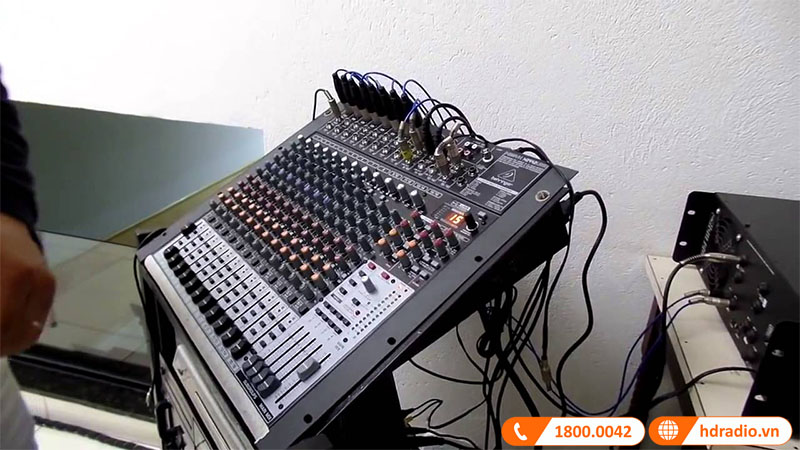 Giao diện thân thiện, dễ sử dụng