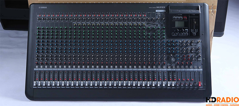 Bàn Mixer Yamaha MGP32X