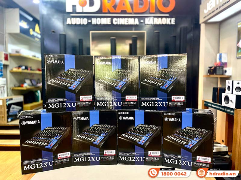 Bàn Mixer Yamaha MG12XU, 12 Kênh, Analog, Bộ xử lý hiệu ứng SPX với 24 chương trình-1