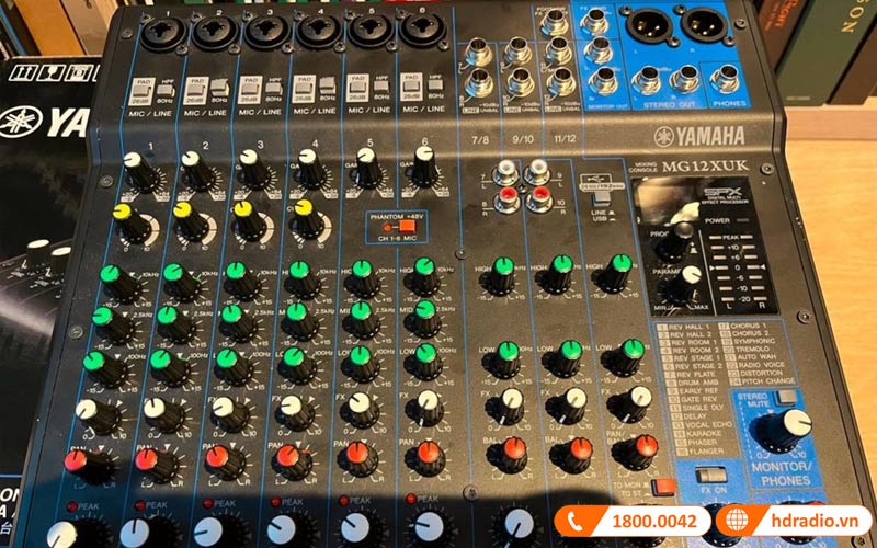 Bàn Mixer Yamaha MG12XUK