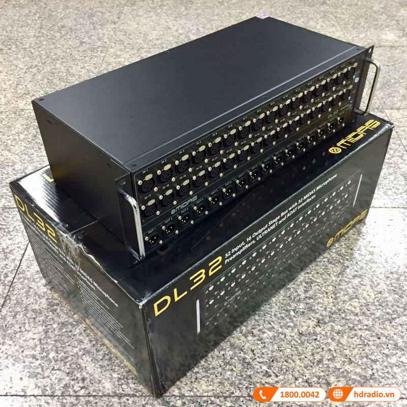 trang bị 32 bộ tiền khuếch đại micro chất lượng