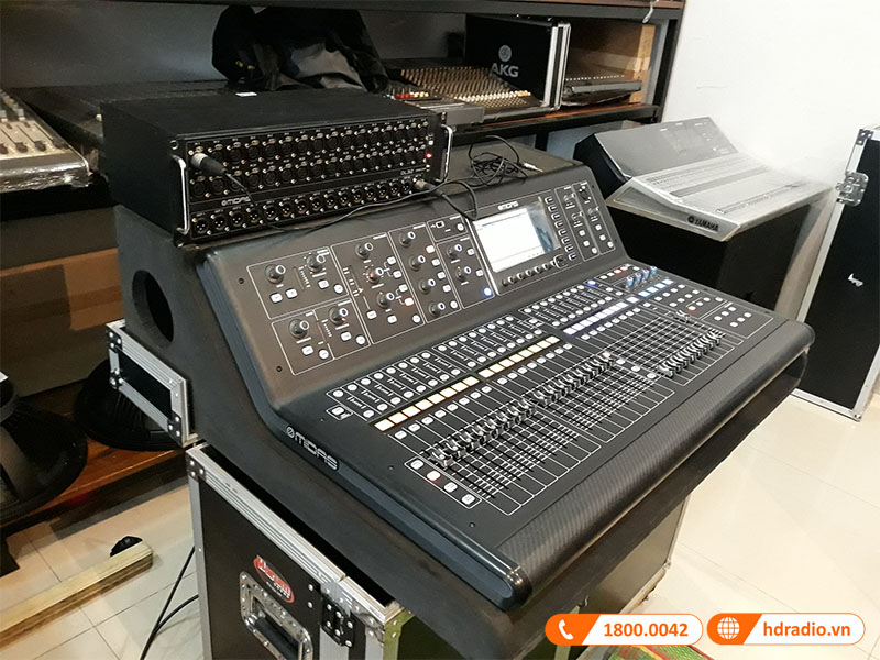 tích hợp 32 bộ khuếch đại micro từng đạt giải thưởng