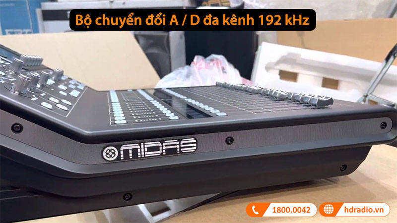 trang bị bộ chuyển đổi A / D đa kênh 192 kHz