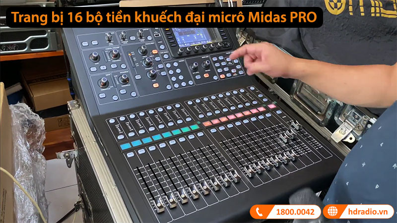 có 16 bộ tiền khuếch đại micrô Midas PRO
