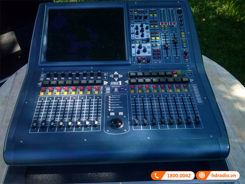 Bàn Mixer Midas PRO1-IP