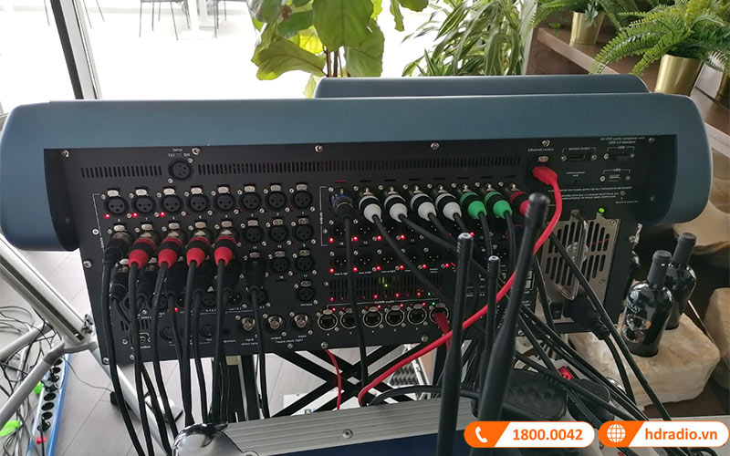 Bàn mixer Midas Pro1 TP/DL 231 Bundle