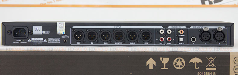 mặt sau vang số jbl kx200