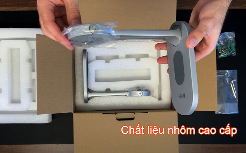 gia gan tuong kef b1 wall bracket lam tu chat lieu nhom