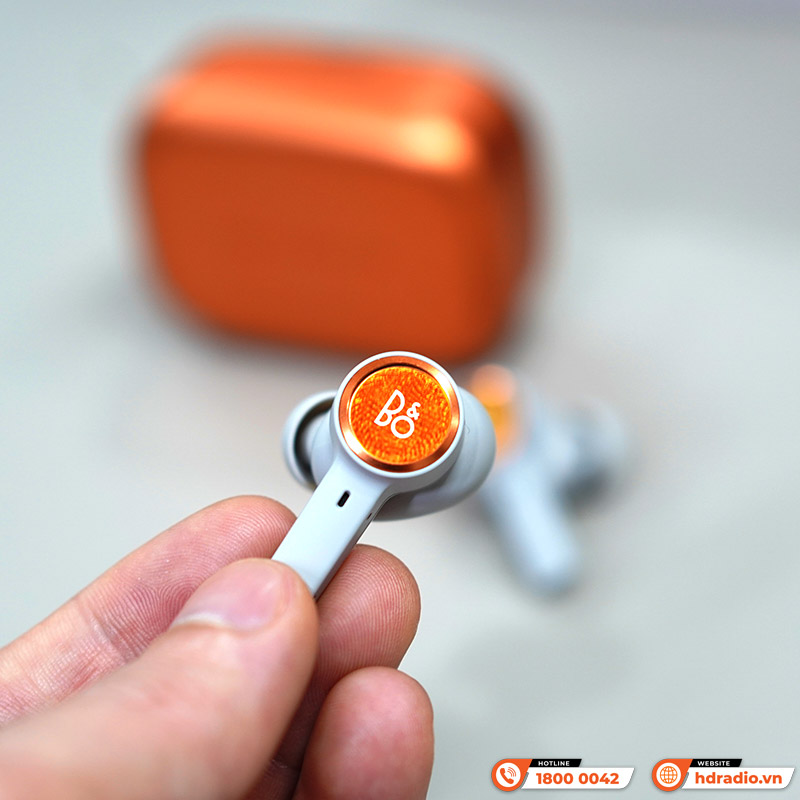 Tai nghe B&O Beoplay Eleven (Không Dây, Chống Ồn Chủ Động, Pin 28 Giờ, IP57, Bluetooth 5.2)-4