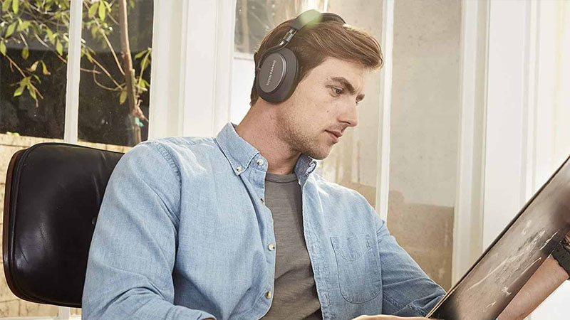 Tai Nghe B&W PX5 Trang Bị Chống Ồn ANC