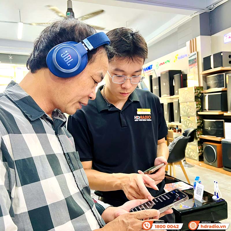 Tai Nghe Bluetooth JBL Live 770NC