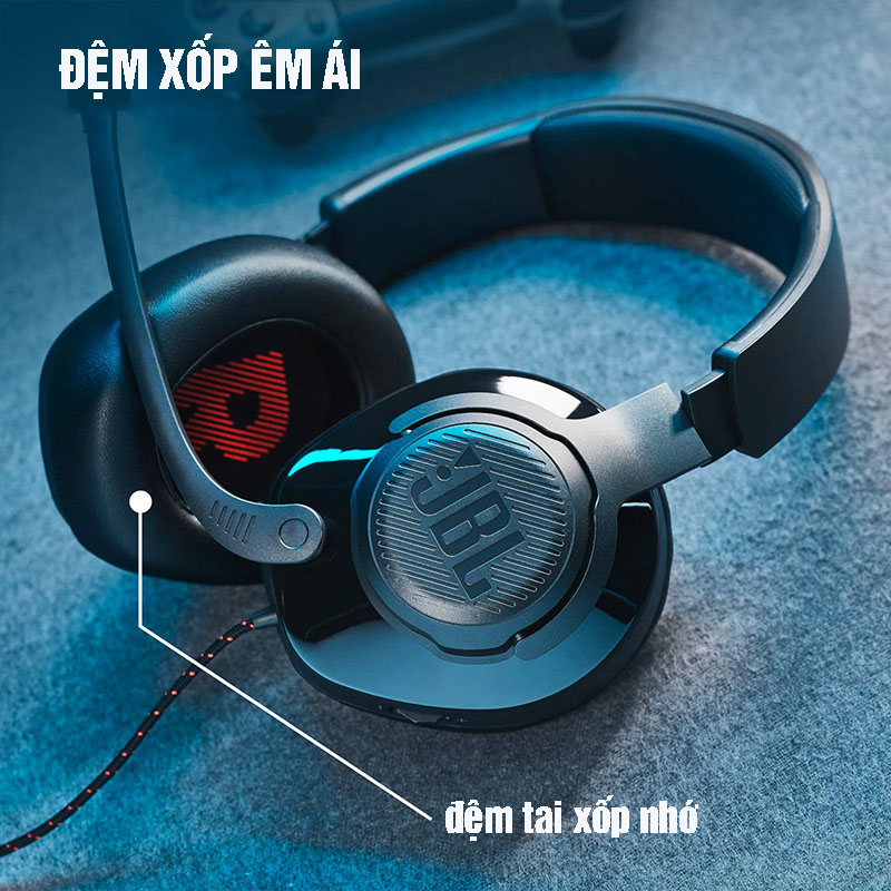 Tai Nghe JBL Quatum 200