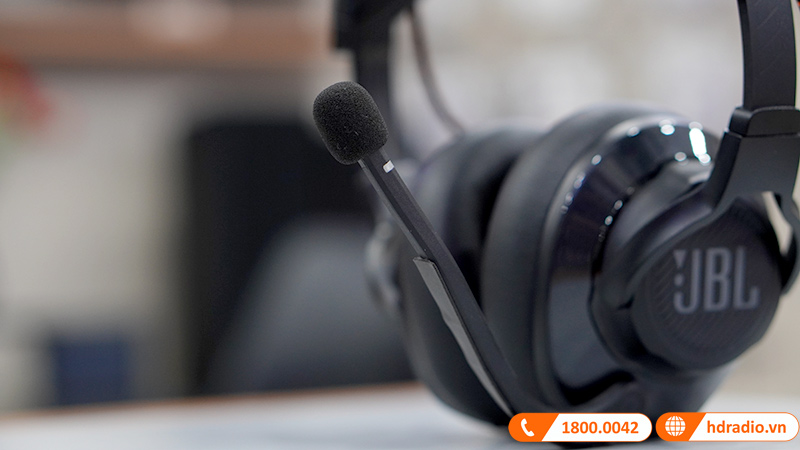 Tai nghe JBL Quantum 600 ảnh thực tế 