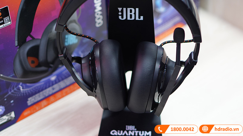 Tai nghe JBL Quantum 600 ảnh thực tế 