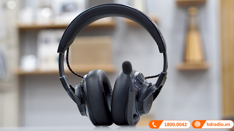 Tai nghe JBL Quantum 600 ảnh thực tế 