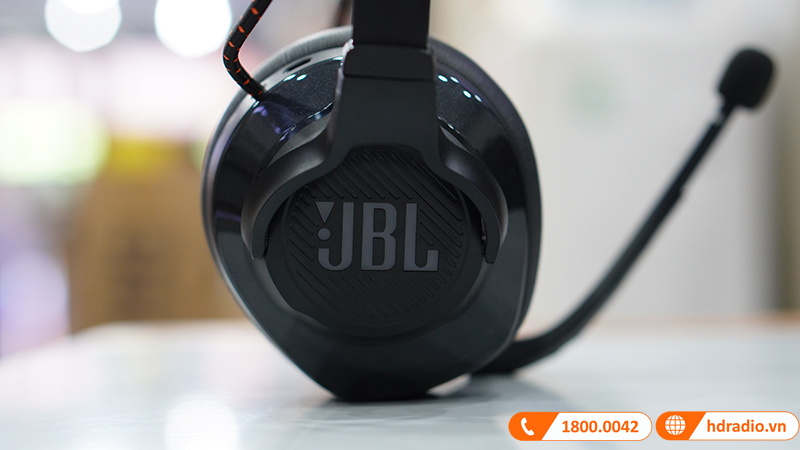Tai nghe JBL Quantum 600 ảnh thực tế 