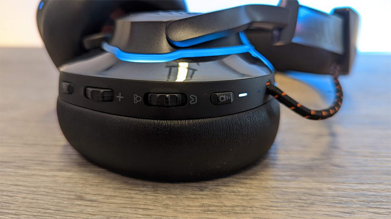 Tai nghe JBL Quantum 810