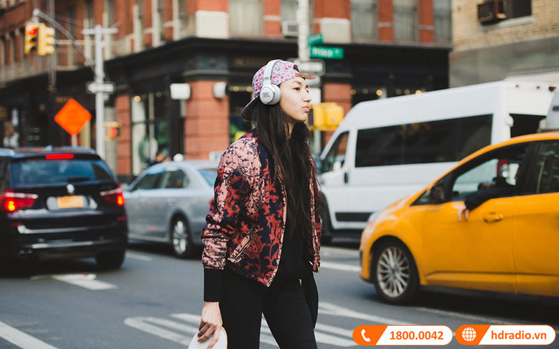 Chống ồn Tai nghe JBL Live 670NC