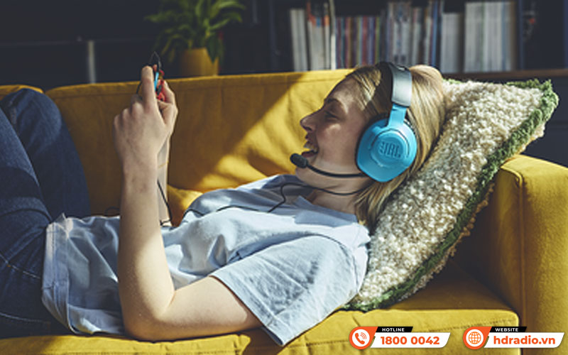 Tai nghe JBL Quantum 100N