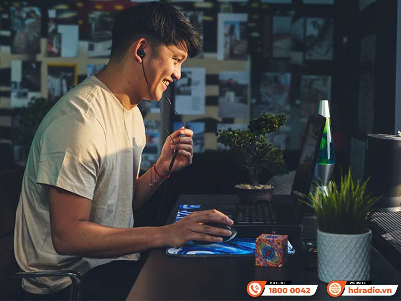 Micro Tai nghe JBL Quantum 50C