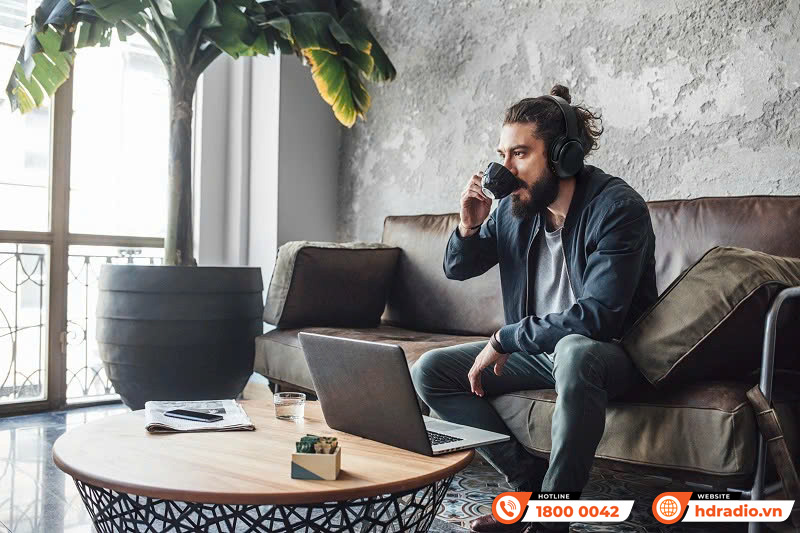 Tai nghe JBL Tour One M3