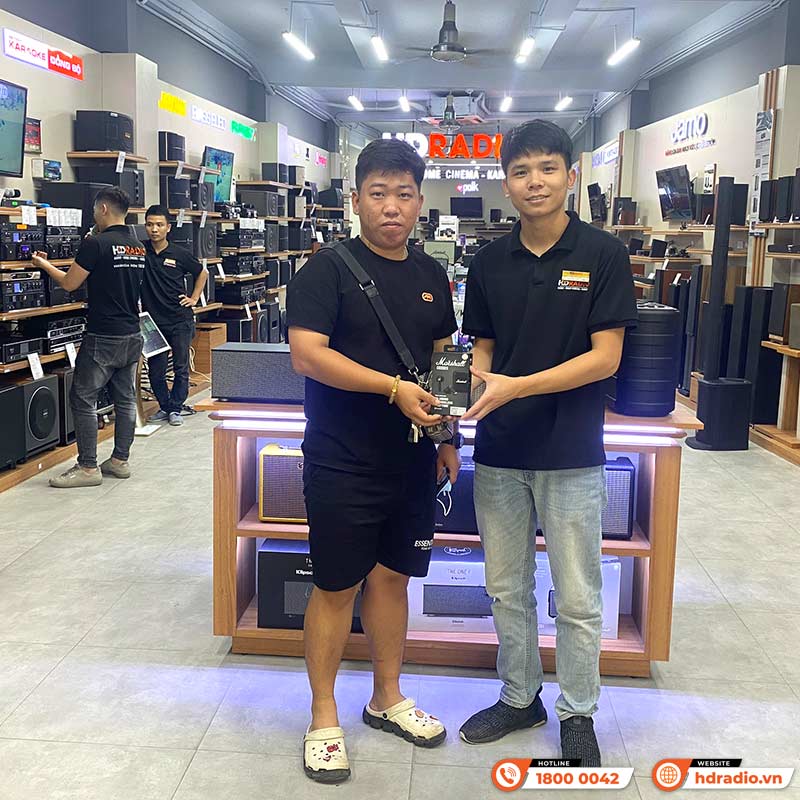 khách hàng mua Tai nghe Marshall Minor 3 chính hãng ASH tại hdradio