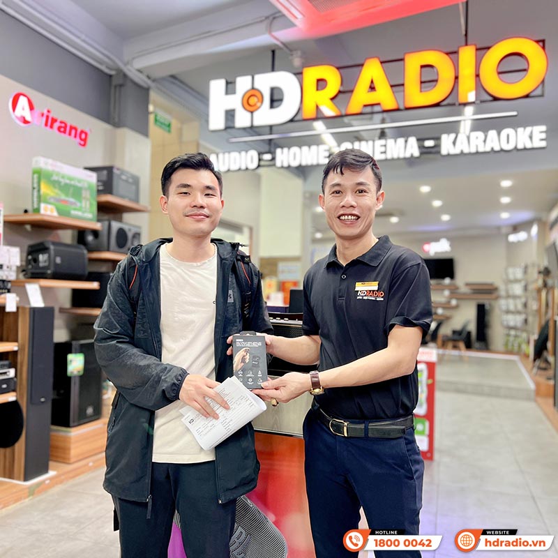 khách hàng mua Tai nghe Marshall Minor 3 chính hãng ASH tại hdradio