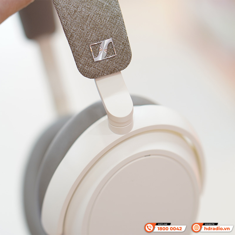 Tai nghe Sennheiser Momentum 4