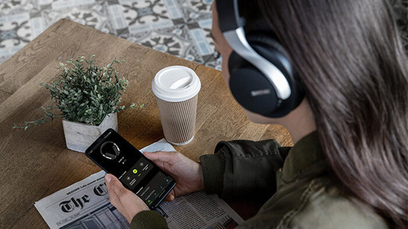 Tai Nghe Chụp Tai Shure Aonic 40