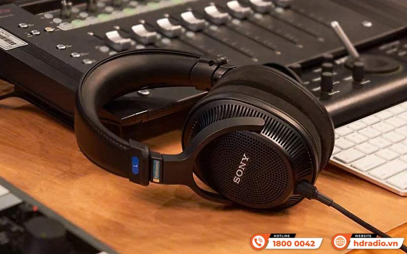 Tai nghe Sony MDR-MV1