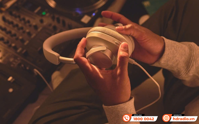 Tai nghe Cambridge Audio Melomania P100