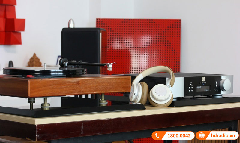 Tính Năng Đàm Thoại Trên Tai Nghe Dali IO-4