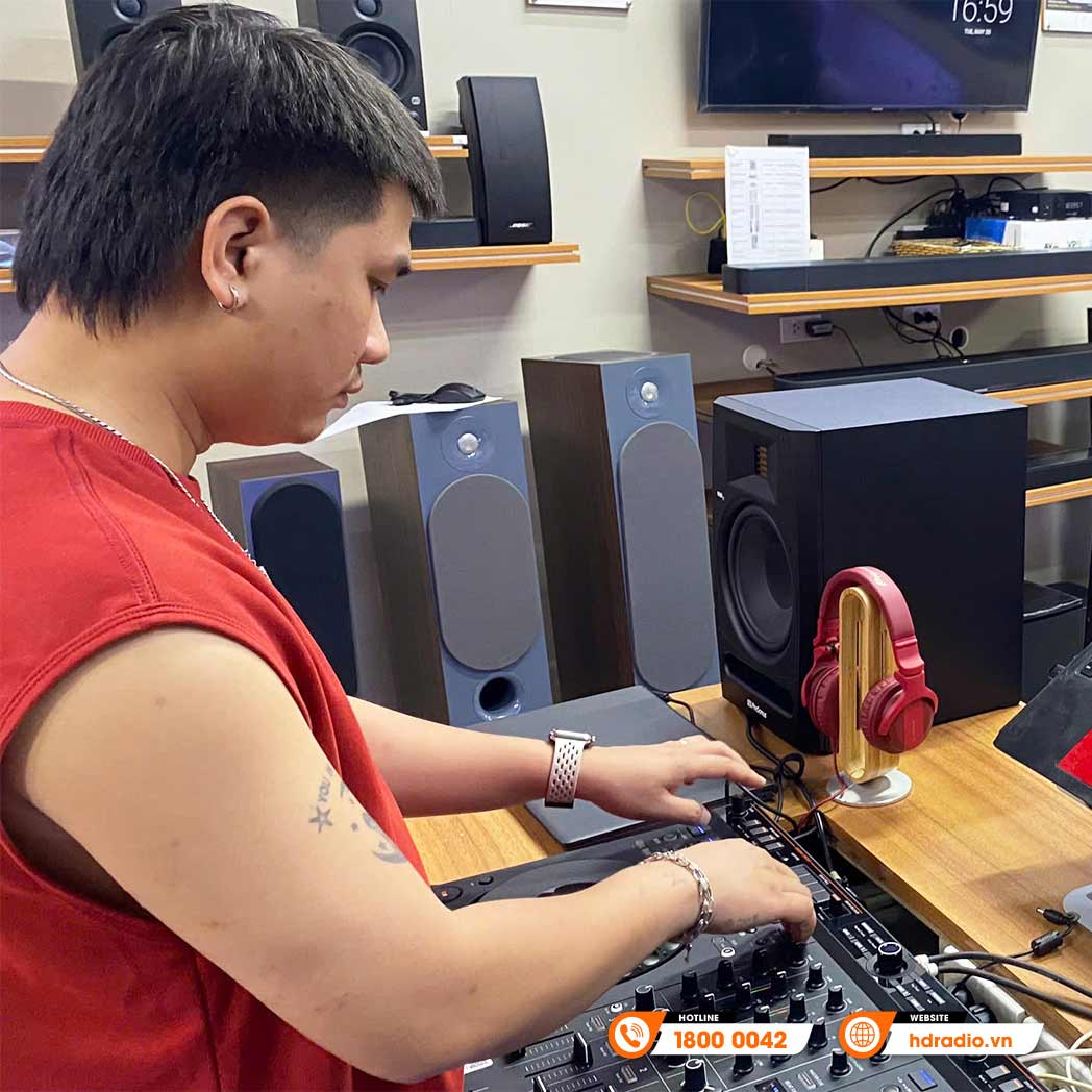 Bàn DJ AlphaTheta DDJ-GRV6, Rekordbox, Serato DJ, kết nối máy tính, điện thoại, 4 kênh-7