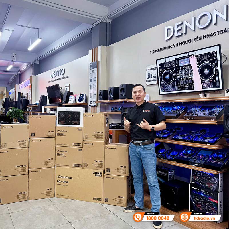 Bàn DJ Numark Mixstream Pro + (Plus), USB độc lập, 2 kênh, có loa, Wifi, Bluetooth, máy tính, 3.68kg, Mới-12