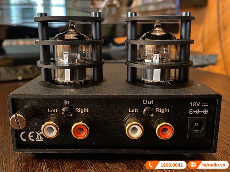 Pro-Ject Tube Box S2