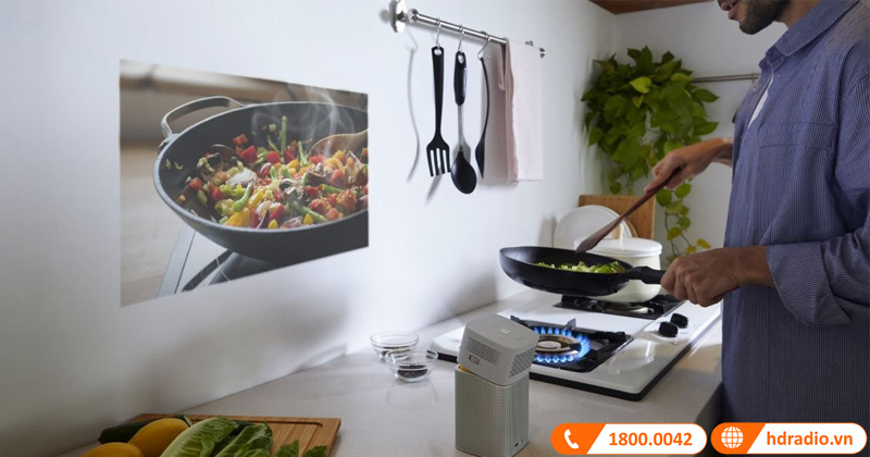 ung dung may chieu ben q de nau an 