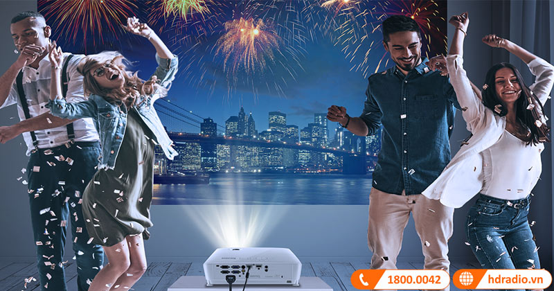 may chieu ben q trong dip giao thua