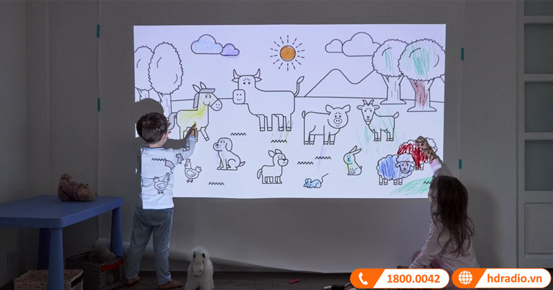 may chieu benq ve tranh tuong