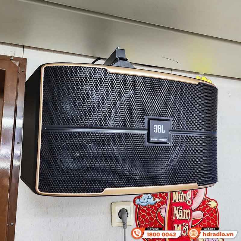 Lắp đặt dàn karaoke cực hay trị giá hơn 36 triệu đồng cho anh Tân ở Thị trấn Nhà Bè