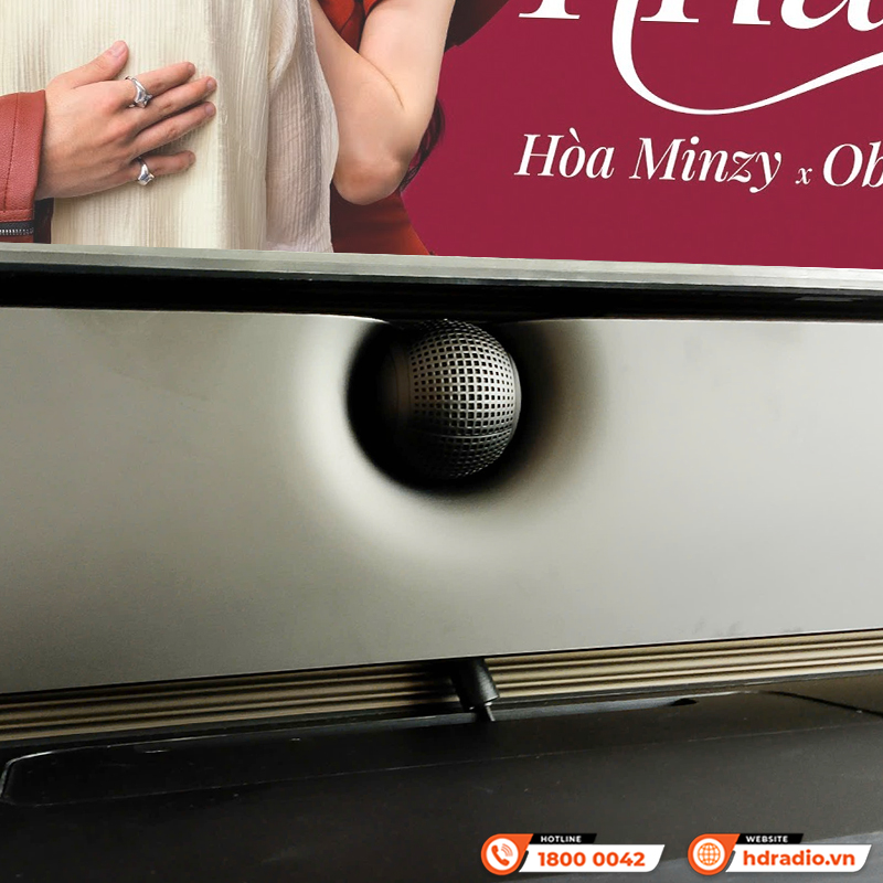 Lắp đặt Loa Soundbar Devialet Dione đẳng cấp trị giá hơn 61 triệu đồng cho chị Trang ở Tây Hồ, Hà Nội