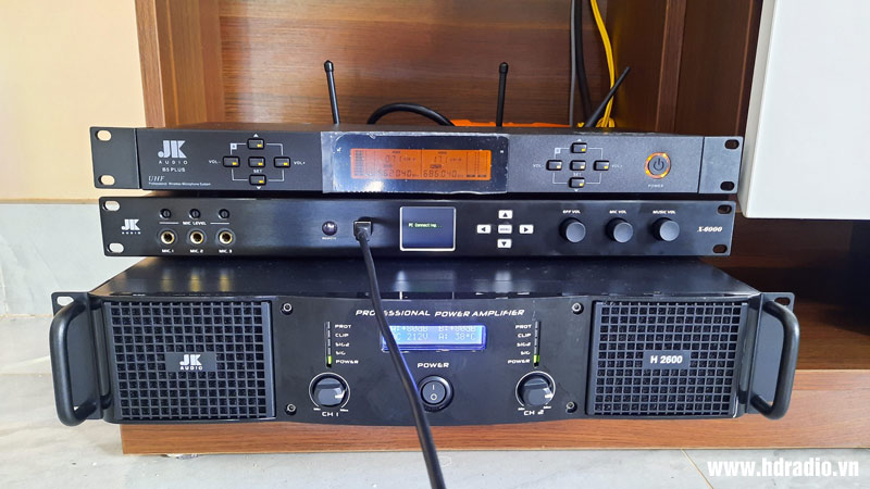 lap-bo-dan-karaoke-cho-anh-an-o-dong-xoai-binh-phuoc4