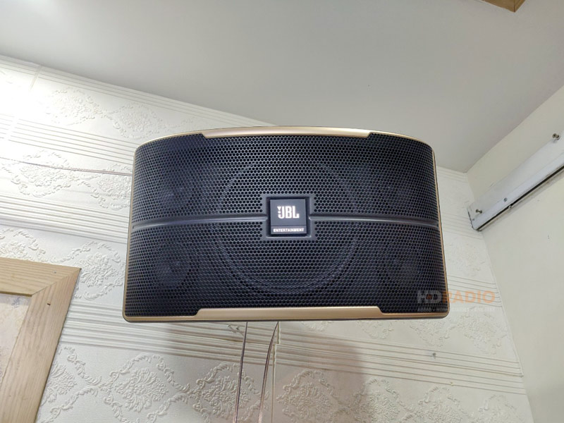 f9b6c450fce704b95df6